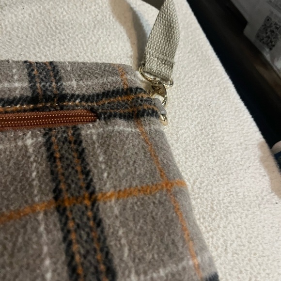 Jenn & Co Flannel Striped Shoulder Bag Purse - Picture 5 of 8